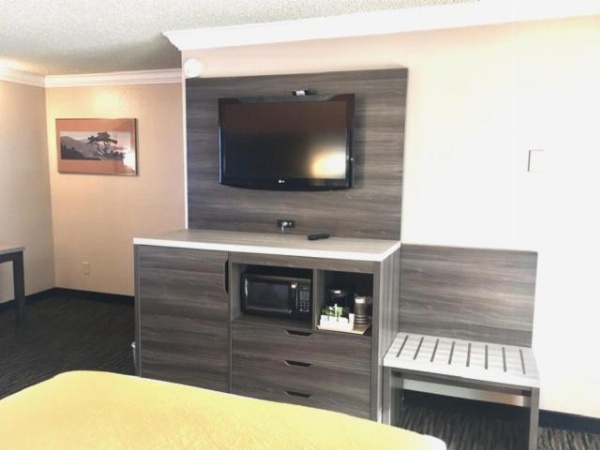 Arbor Inn Monterey Main image